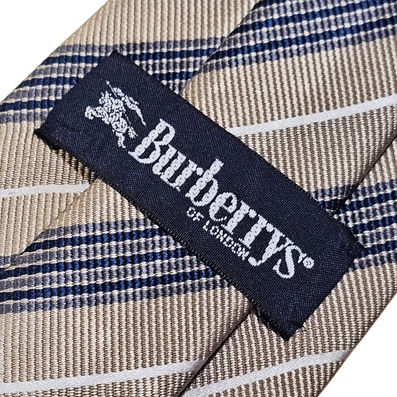 BURBERRY TIE - Picture 14 of 15